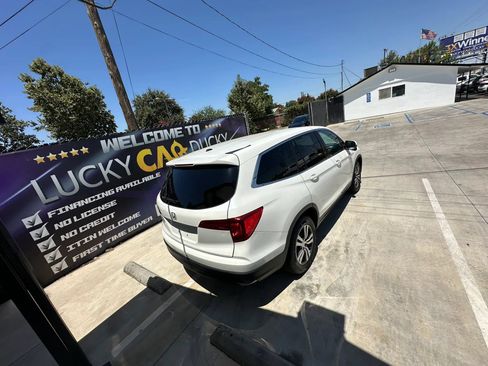 Used 2017 Honda Pilot EX-L image 6