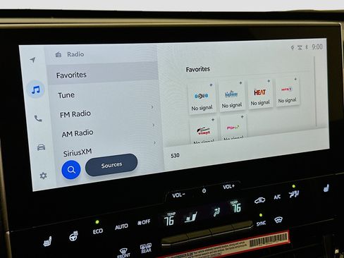 Used 2024 Toyota bZ4X XLE w/ Weather Package image 21