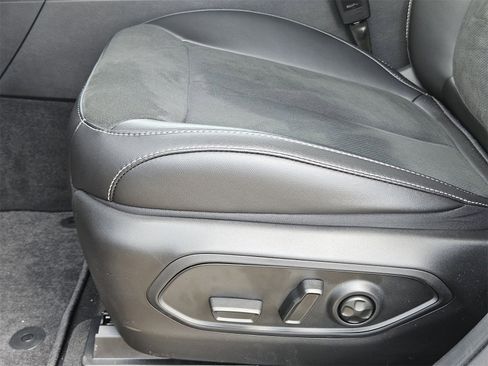 New 2025 Jeep Grand Cherokee L Altitude image 26