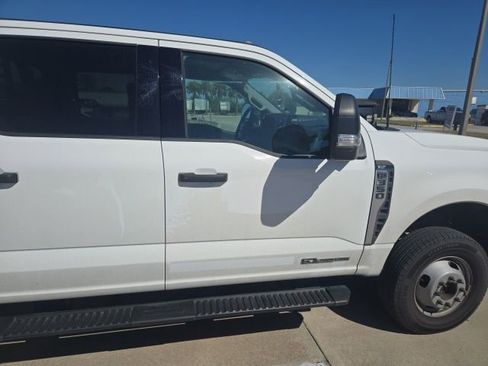 Used 2025 Ford F350 XLT image 13