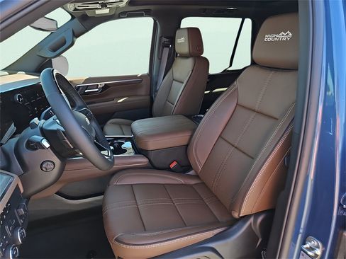 New 2025 Chevrolet Tahoe High Country image 16