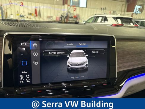 Certified 2025 Volkswagen Atlas SEL AWD/4WD image 25