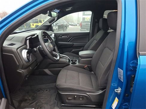 Used 2023 Chevrolet Colorado LT w/ LT Convenience Package II image 16