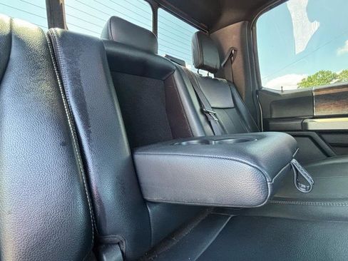 Used 2022 Ford F250 Lariat w/ Tremor Off-Road Package AWD/4WD image 43