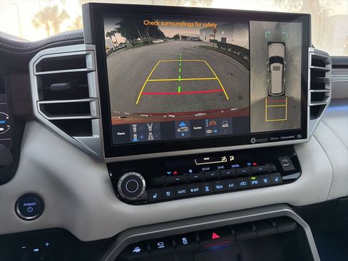 Used 2024 Toyota Sequoia Capstone image 12