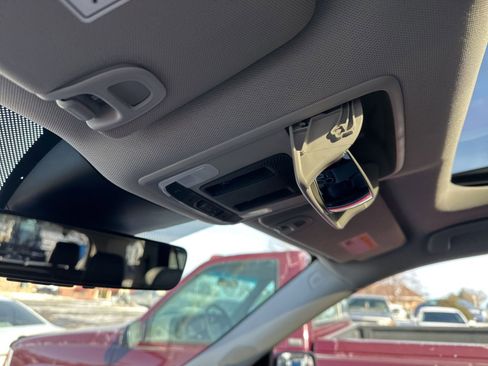 Used 2023 Honda Pilot Touring image 73