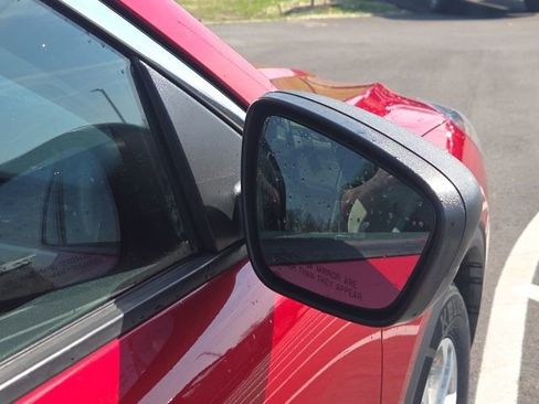 Used 2022 Ford Escape SE image 6