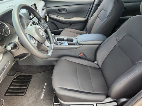New 2025 Nissan Sentra S image 11