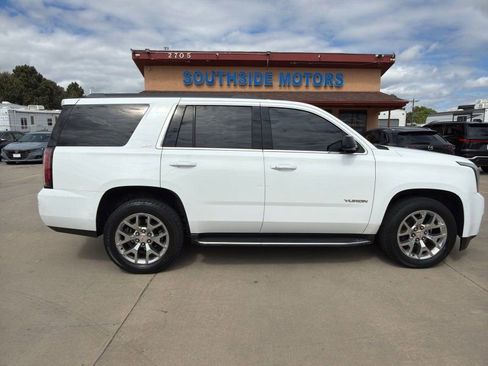 Used 2016 GMC Yukon SLT w/ Open Road Package AWD/4WD image 2