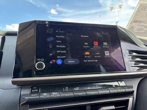 Used 2025 Toyota Camry LE FWD image 20