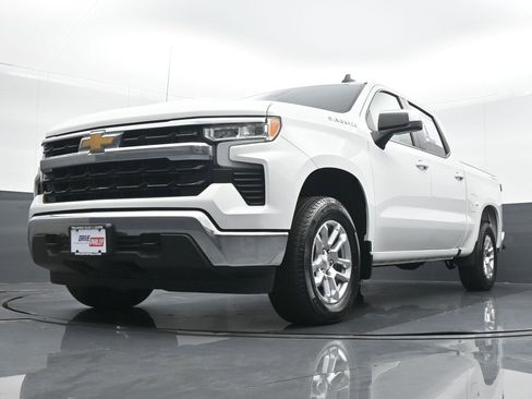 Used 2023 Chevrolet Silverado 1500 LT image 16