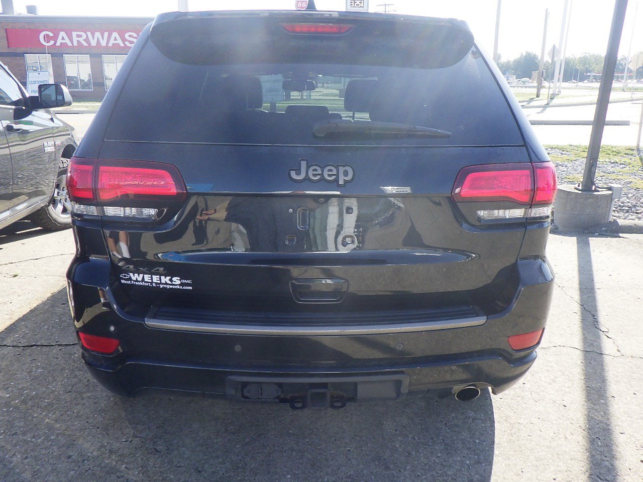 Used 2016 Jeep Grand Cherokee Limited 75th Anniversary AWD/4WD image 4