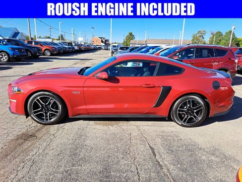 Used 2021 Ford Mustang GT image 2