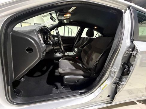 Used 2022 Dodge Charger SXT image 24