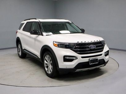 Certified 2022 Ford Explorer XLT w/ Equipment Group 202A