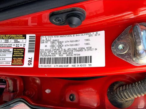 Used 2017 Toyota Tacoma TRD Sport w/ Premium & Technology Package image 37