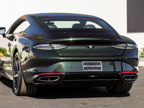 Used 2026 Bentley Continental GT AWD/4WD image 12