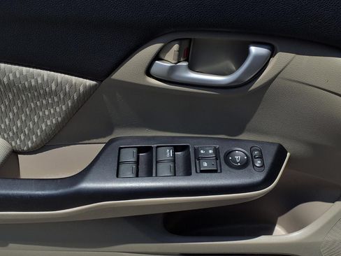 Used 2014 Honda Civic LX image 16