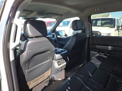 Used 2022 Ford F150 Lariat w/ Equipment Group 502A High image 39