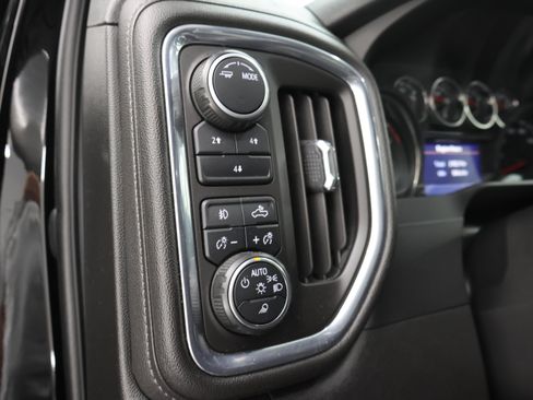 Used 2020 Chevrolet Silverado 2500 LT w/ All Star Edition AWD/4WD image 46