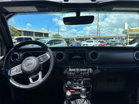 Used 2022 Jeep Wrangler Unlimited Rubicon 4xe w/ Steel Bumper Group image 14