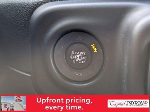 Used 2021 Jeep Wrangler Unlimited Sport AWD/4WD image 18