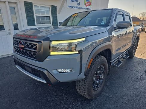 Used 2023 Nissan Frontier PRO-4X w/ Pro-4X Premium Package image 2