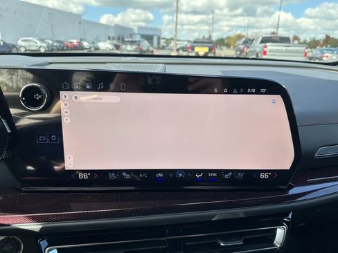 New 2026 Chevrolet Traverse RS w/ LPO, Floor Liner Package image 18