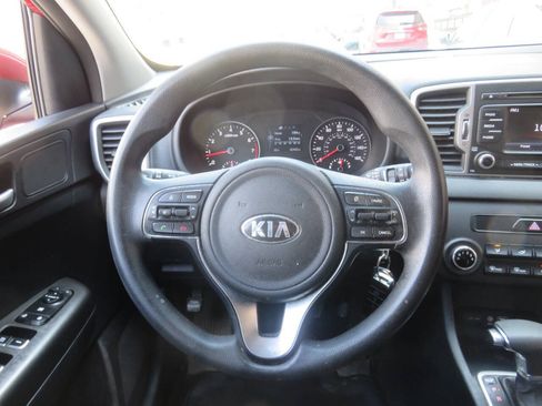 Used 2017 Kia Sportage LX FWD image 14
