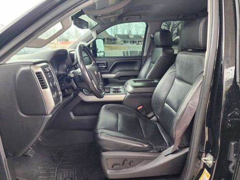 Used 2016 Chevrolet Silverado 2500 LT w/ Midnight Edition image 13