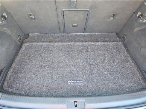 Used 2016 Volkswagen Golf S image 6