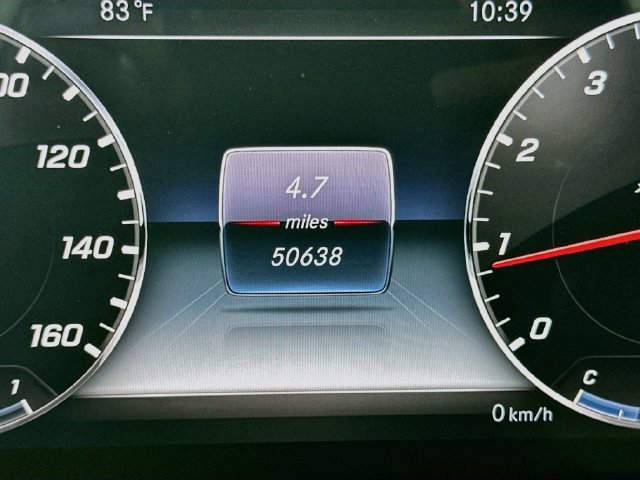 Used 2018 Mercedes-Benz E 300 4MATIC image 12