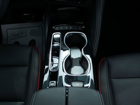 Used 2023 Buick Envision Essence w/ Sport Touring Package image 22