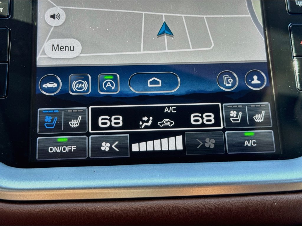 Certified 2024 Subaru Outback Touring AWD/4WD image 18