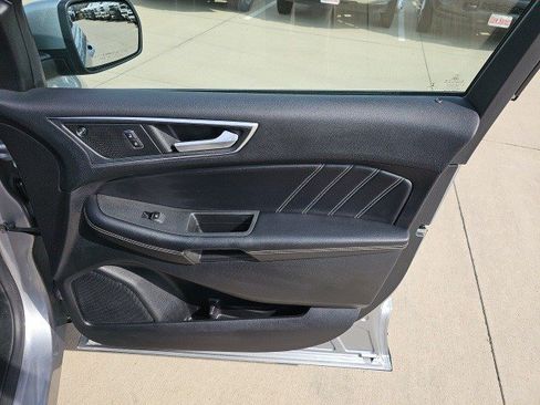 Used 2022 Ford Edge ST w/ Equipment Group 401A image 15