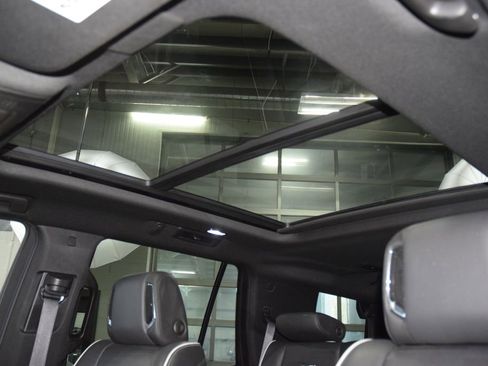Used 2022 Cadillac Escalade Sport w/ Touring Package AWD/4WD image 51