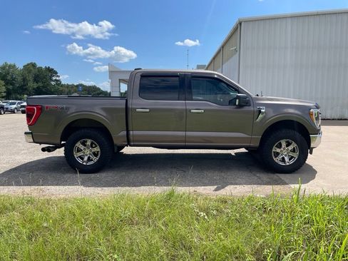Used 2021 Ford F150 XLT w/ Equipment Group 302A High AWD/4WD image 7