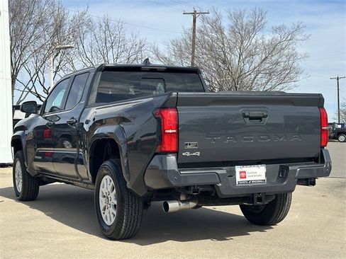 Certified 2024 Toyota Tacoma SR5 image 3