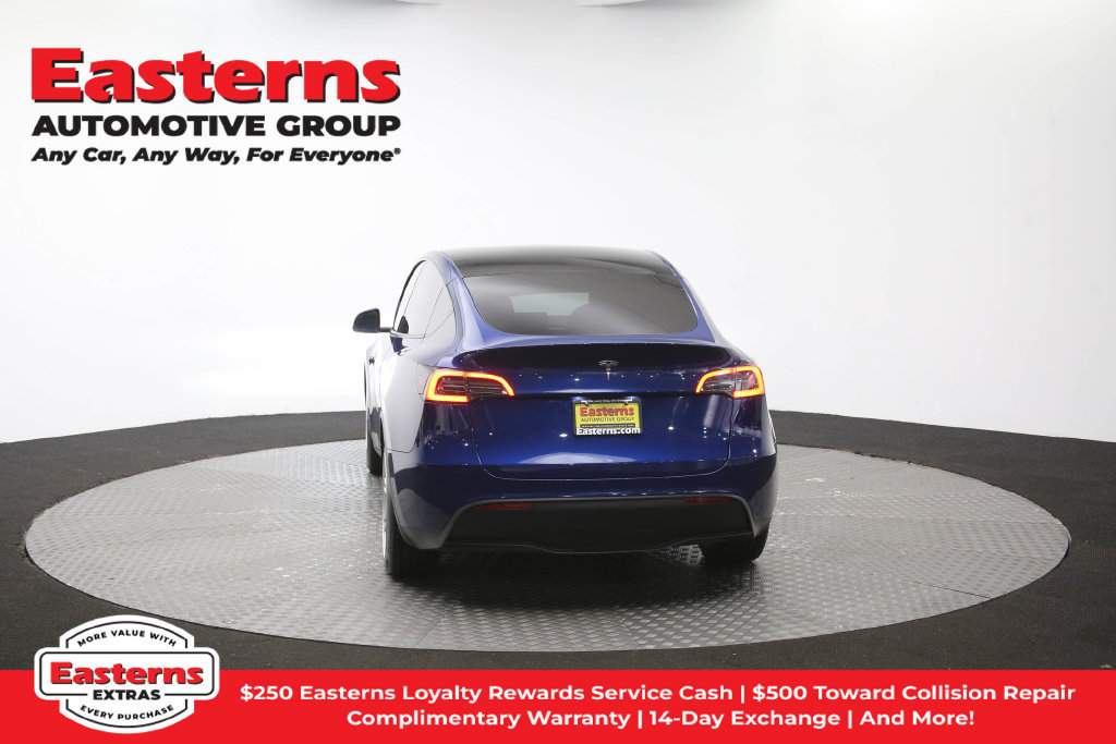Used 2021 Tesla Model Y Long Range AWD/4WD image 34