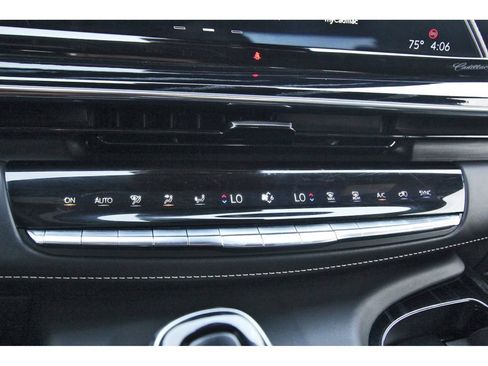 Certified 2023 Cadillac Escalade ESV V image 24