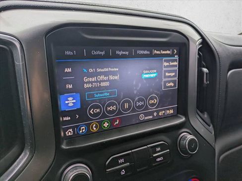 Used 2022 Chevrolet Silverado 2500 LT w/ Convenience Package AWD/4WD image 13