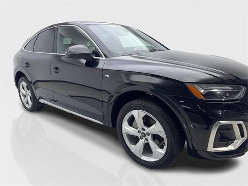 Used 2023 Audi Q5 2.0T Premium image 12