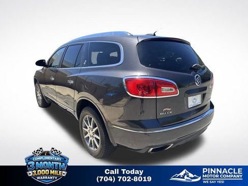 Used 2017 Buick Enclave Leather FWD image 6