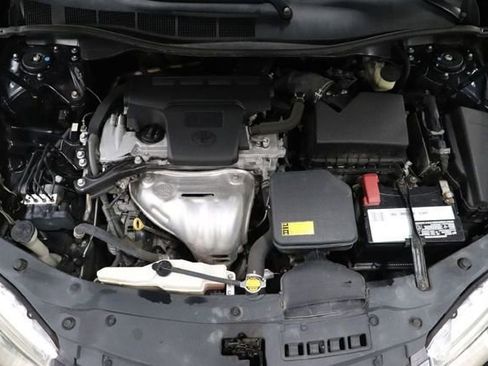 Used 2015 Toyota Camry SE FWD image 27