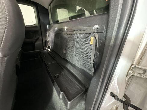 Used 2022 Toyota Tacoma 2WD Access Cab image 26