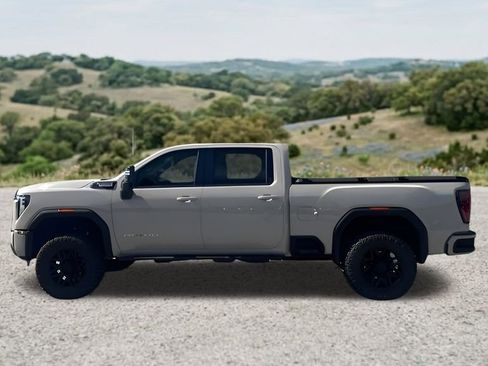 Certified 2026 GMC Sierra 2500 AT4 w/ AT4 Premium Plus Package AWD/4WD image 5