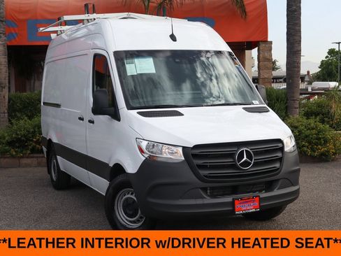 Used 2024 Mercedes-Benz Sprinter 2500 w/ Acoustic Package image 2
