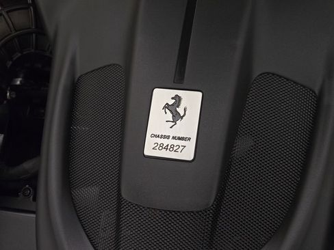 Used 2022 Ferrari Roma RWD image 32
