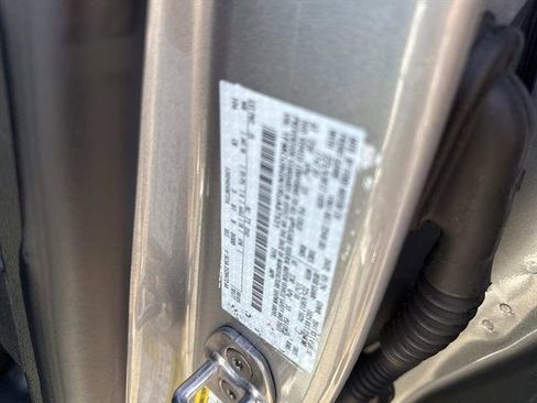 Used 2024 Ford Escape Active image 20