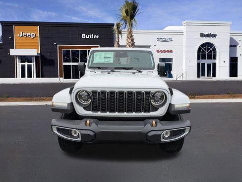New 2026 Jeep Gladiator Sport AWD/4WD image 9